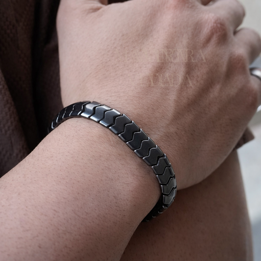 Midnight Glow Hematite Band